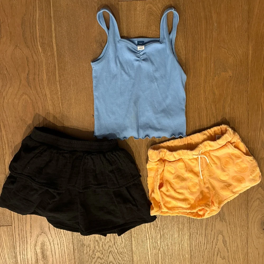 Gap & Old Navy Set Blue Tank Top, Black Skort & Orange Shorts Set